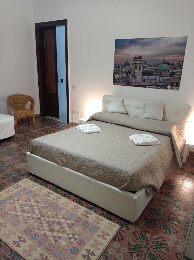 Central Moon Cagliari Vista Mare Екстериор снимка