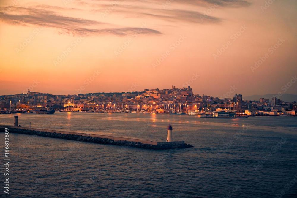 Central Moon Cagliari Vista Mare Екстериор снимка