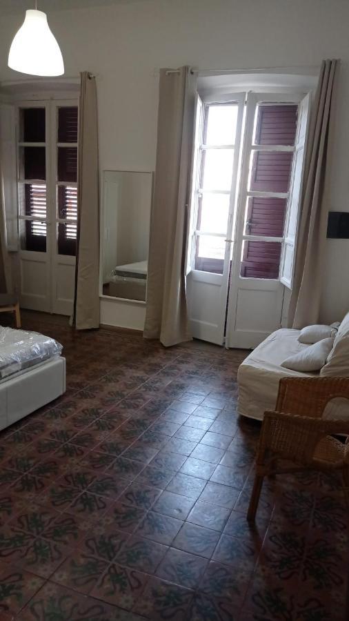 Central Moon Cagliari Vista Mare Екстериор снимка