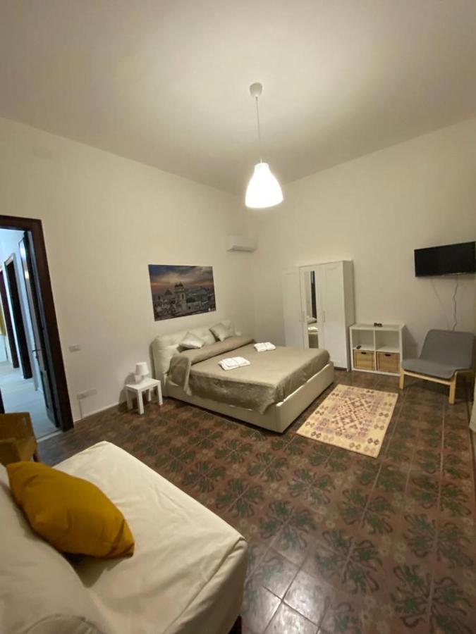 Central Moon Cagliari Vista Mare Екстериор снимка
